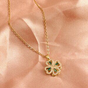 Spinning Clover Necklace Rotating Clover Necklace 18KGP with 18" Chain